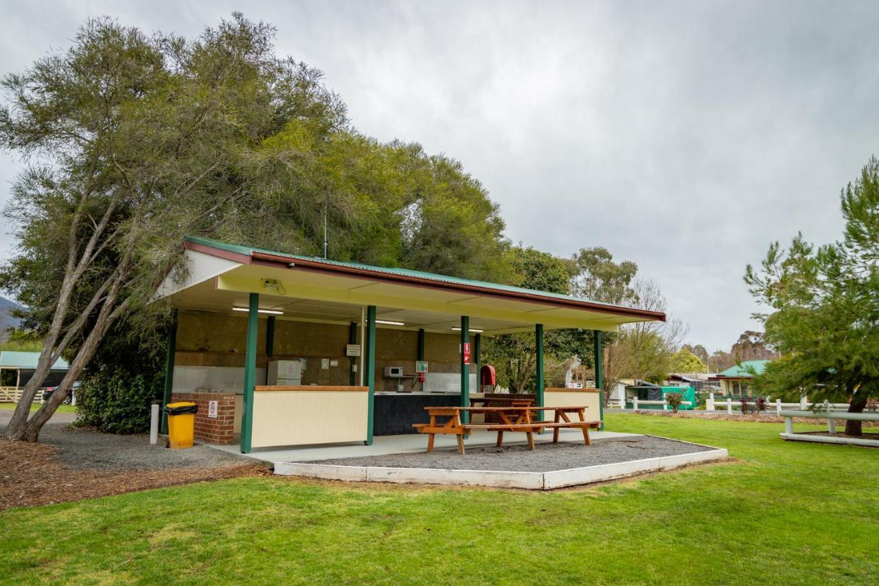 Big4 Breeze Holiday Parks - Eildon Exterior foto