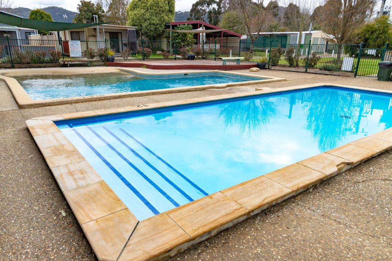 Big4 Breeze Holiday Parks - Eildon Exterior foto